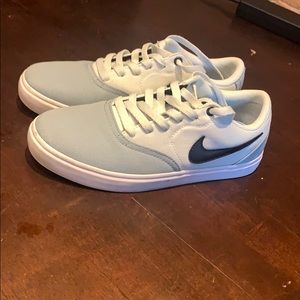 Nike SB Skate shoes